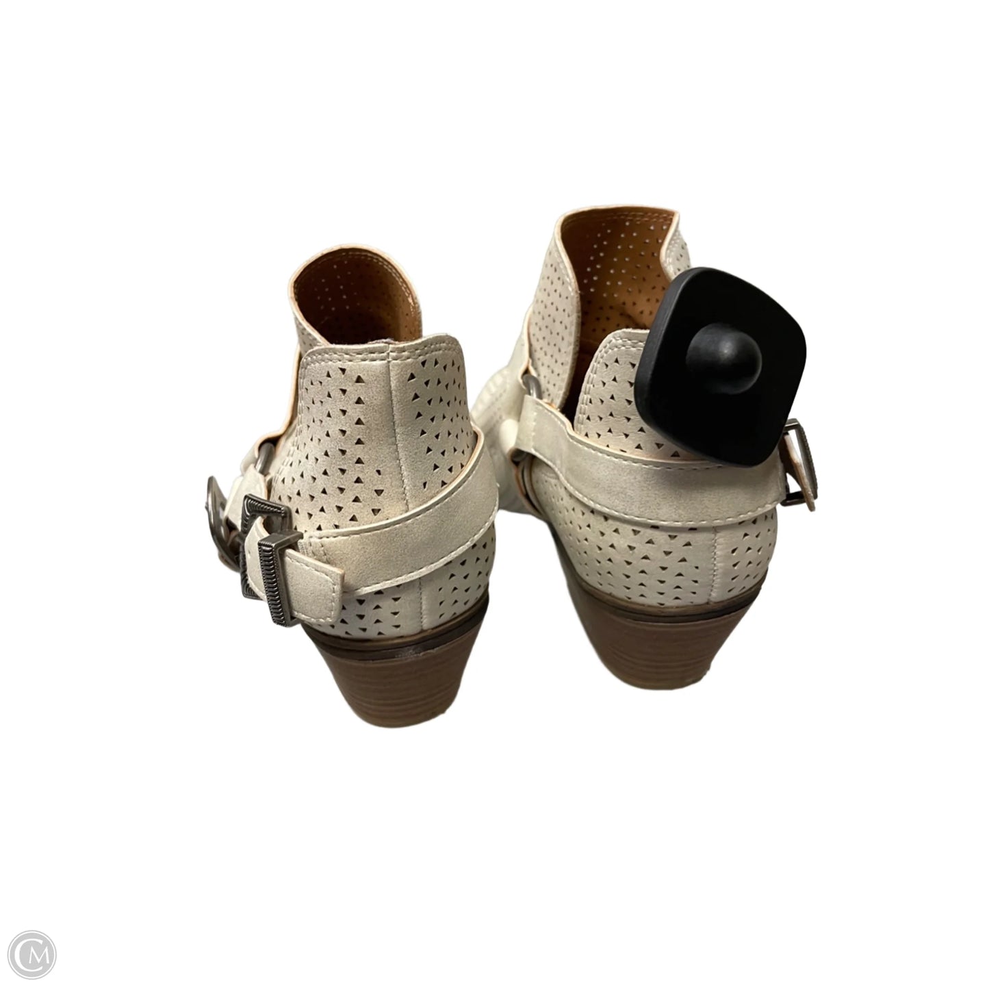 Boots Ankle Heels By True Craft In Cream, Size: 8
