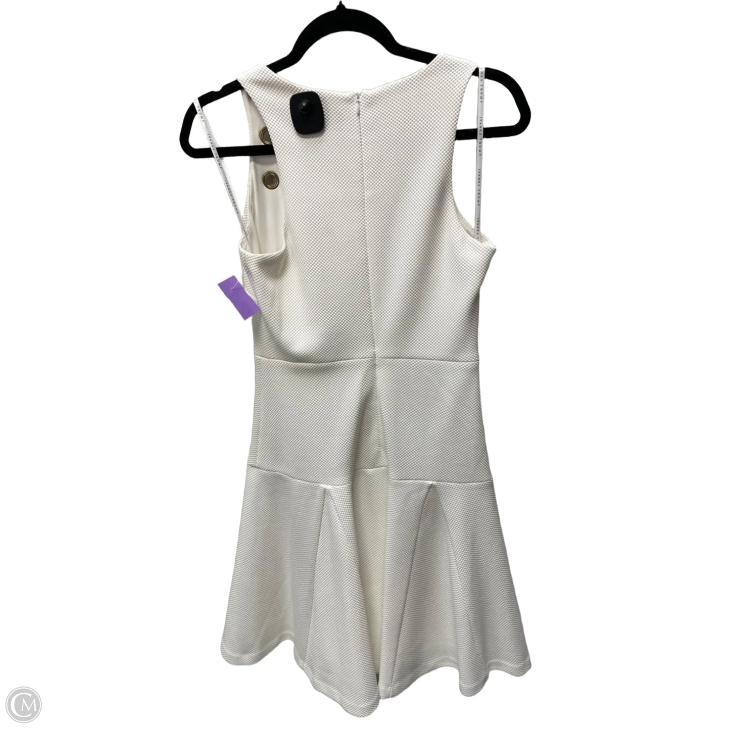 Dress Casual Short By Ivanka Trump In White, Size: S