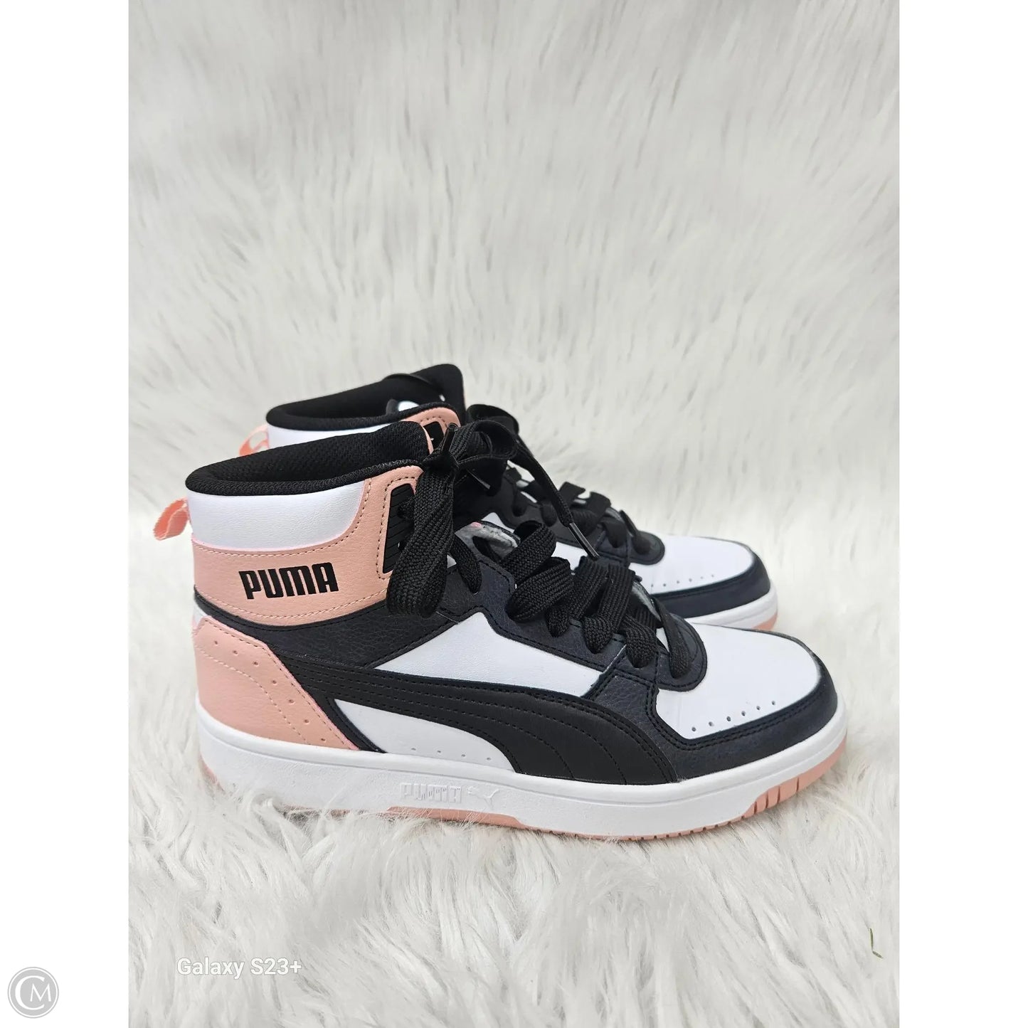 Shoes Athletic By Puma In Black & White, Size: 8.5
