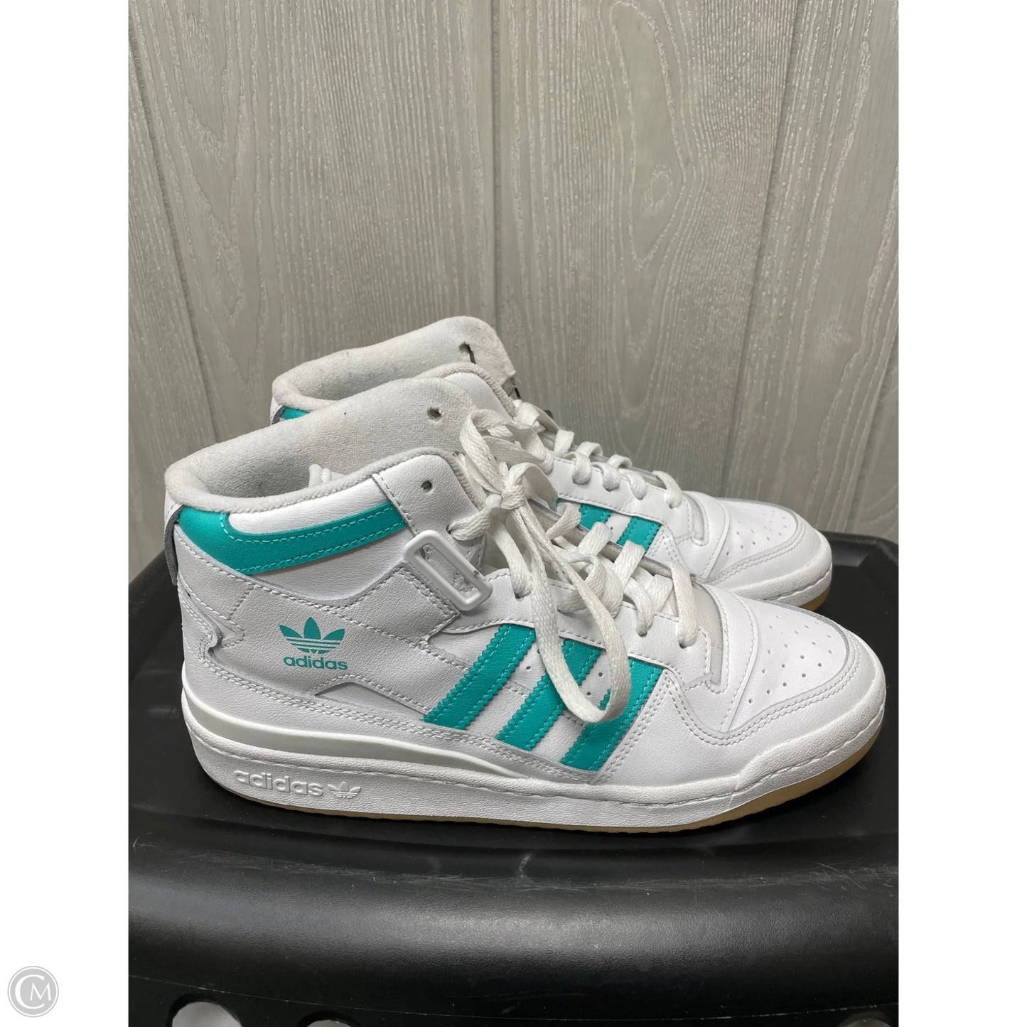 Shoes Sneakers By Adidas In White, Size: 9.5