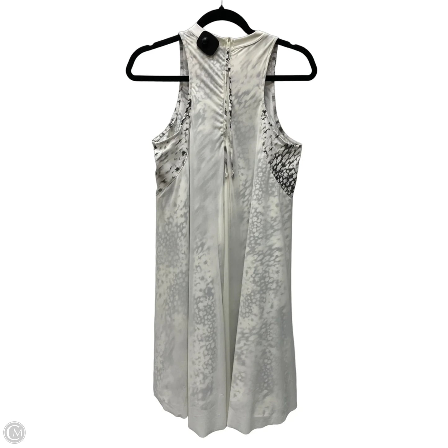 Dress Athletic Short By Lululemon In Cream & Green, Size: S