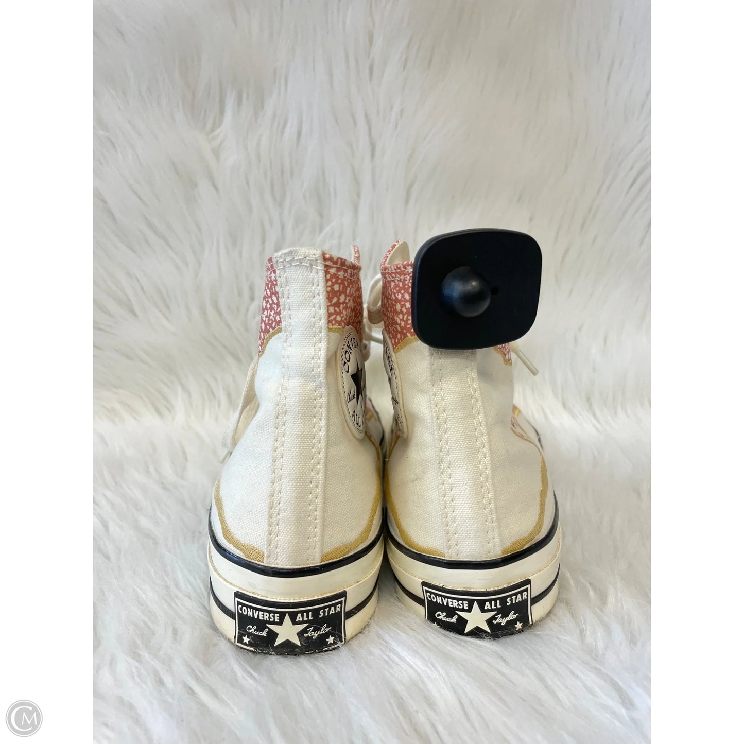 Shoes Sneakers By Converse In Cream & Pink, Size: 8