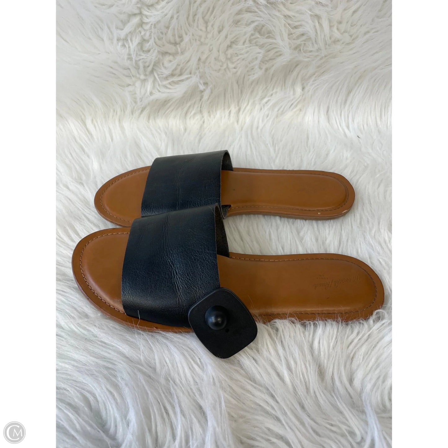 Sandals Flats By Universal Thread In Black, Size: 9