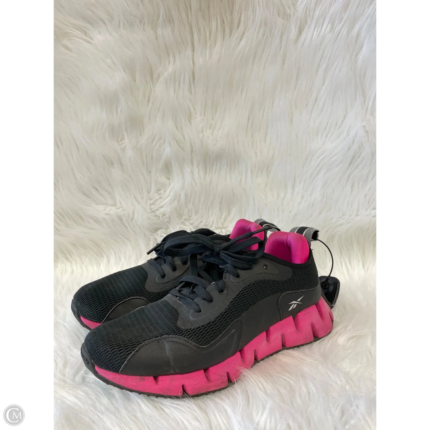 Shoes Athletic By Reebok In Black & Pink, Size: 10