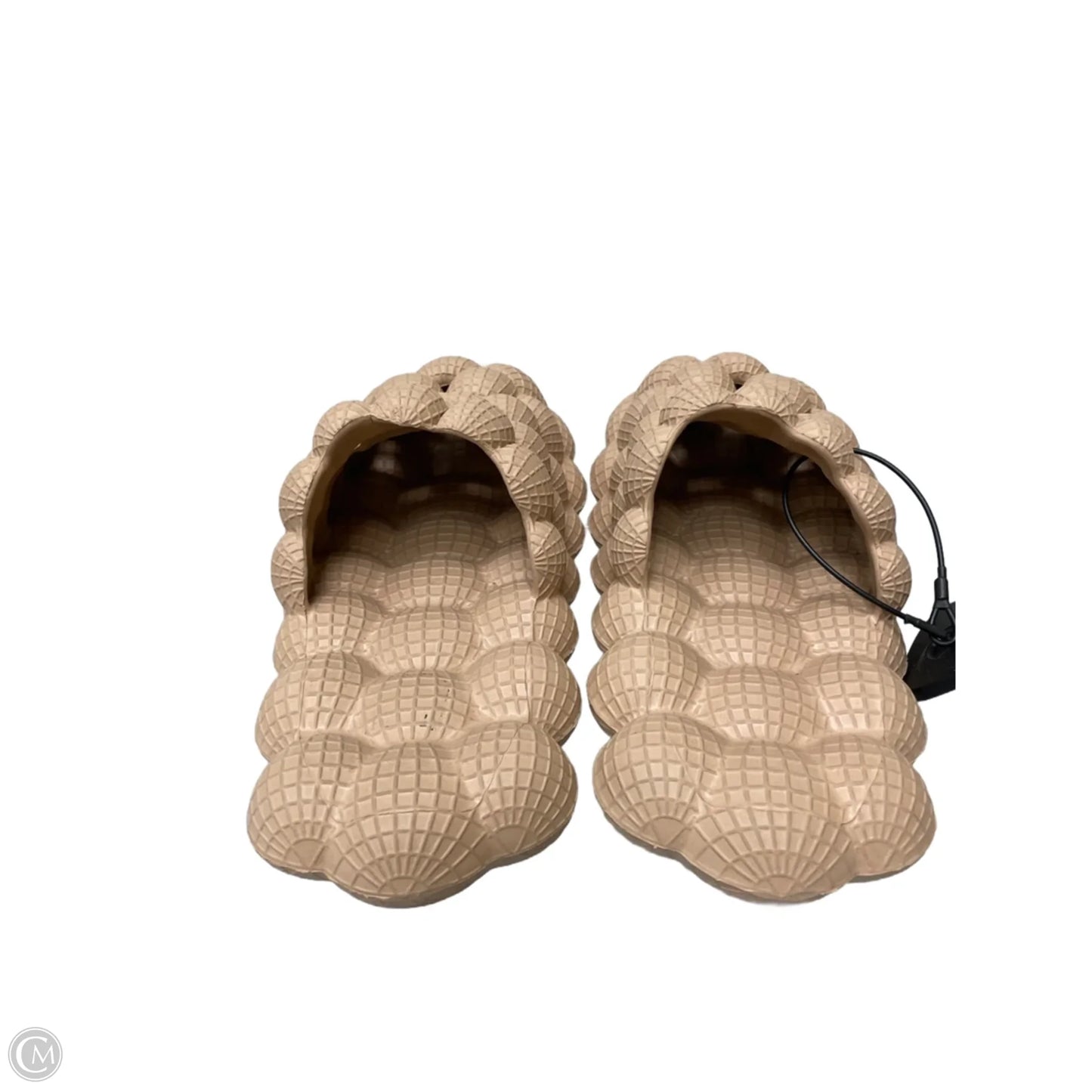 Shoes Flats By Clothes Mentor In Tan, Size: 6