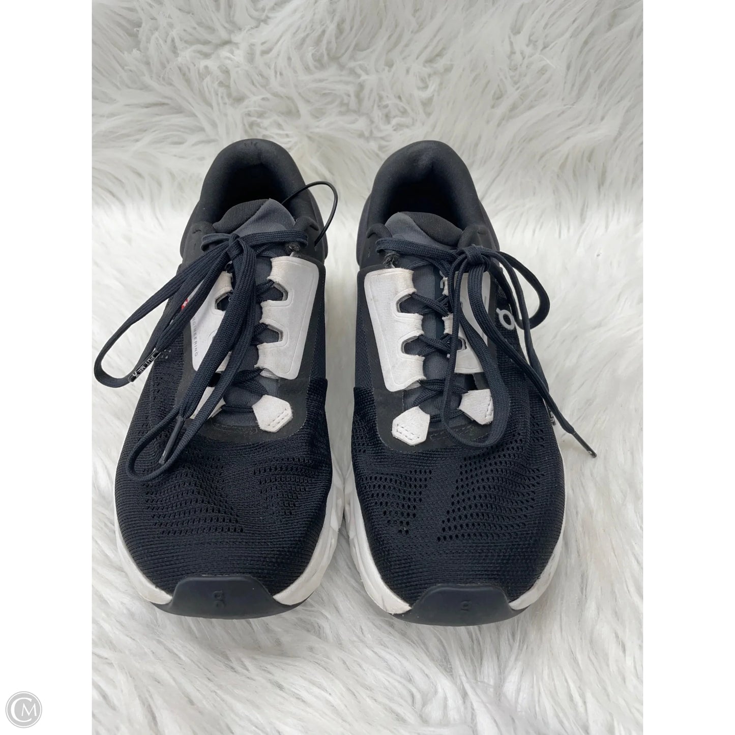Shoes Athletic By On In Black, Size: 7