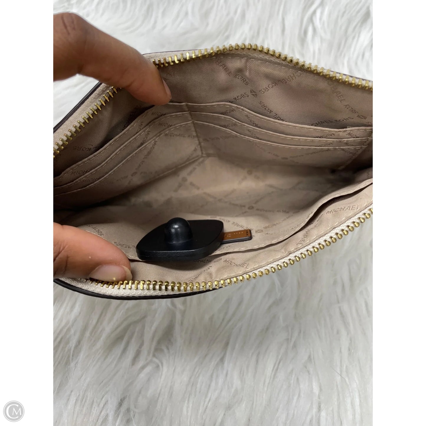 Wristlet Designer By Michael Kors, Size: Large