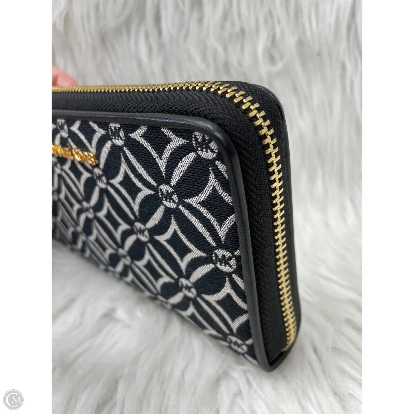 Wristlet Designer By Michael Kors, Size: Medium