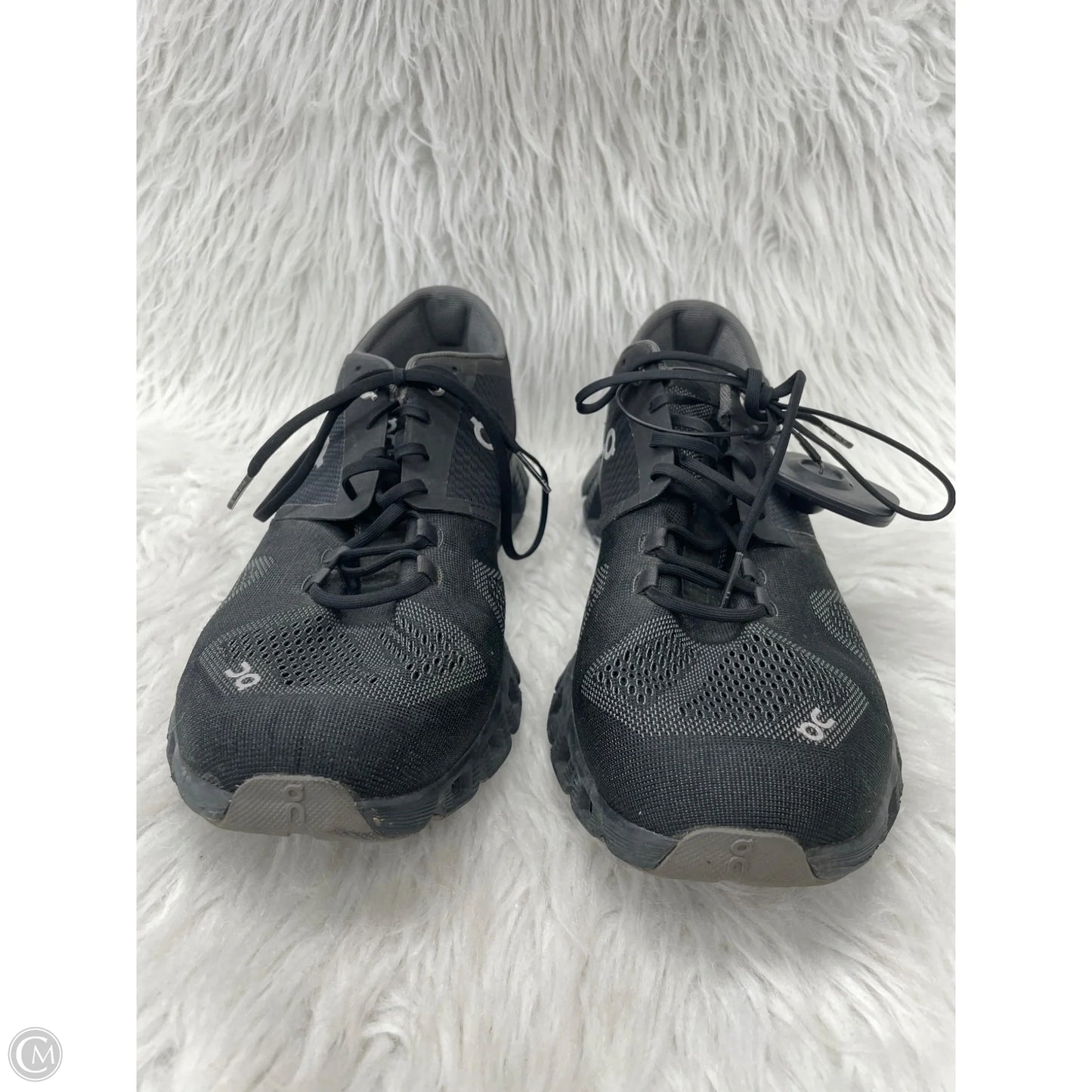 Shoes Athletic By On In Black, Size: 11