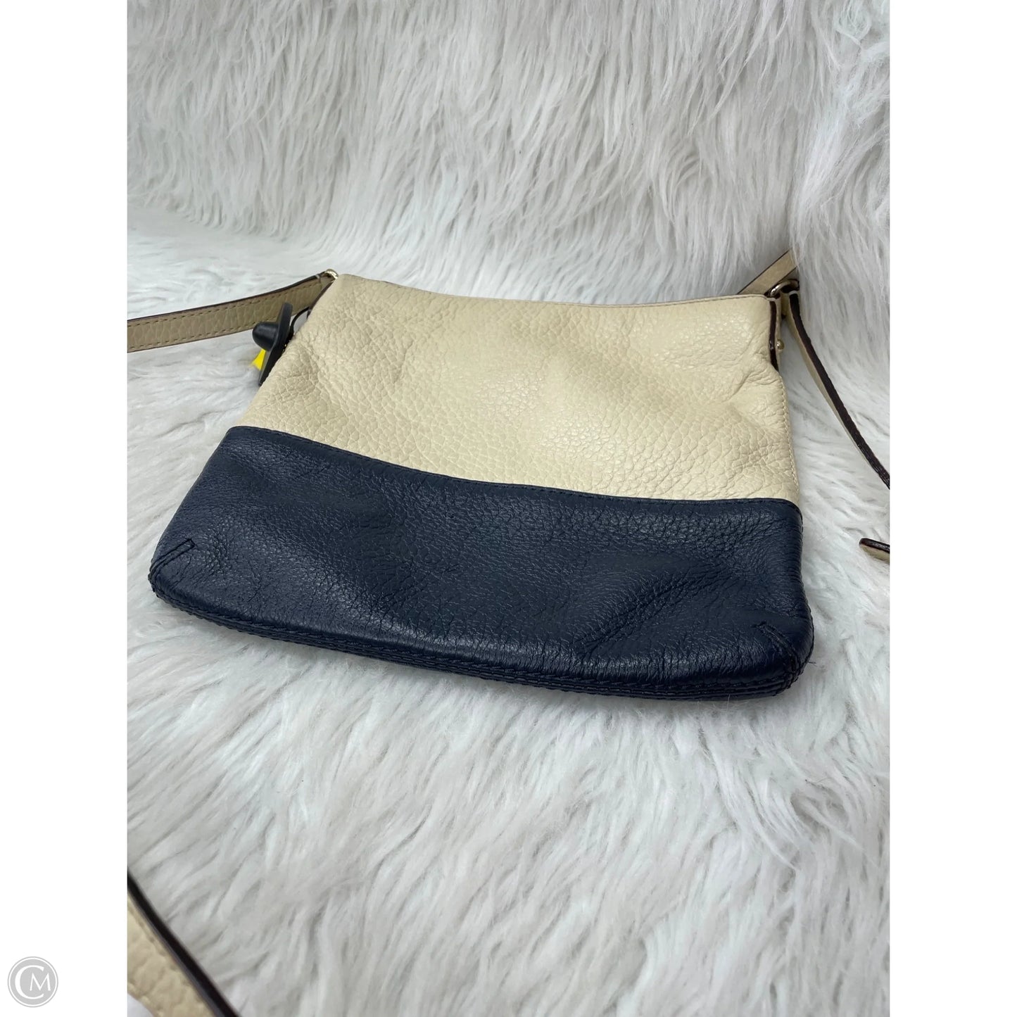Crossbody Designer By Kate Spade, Size: Medium