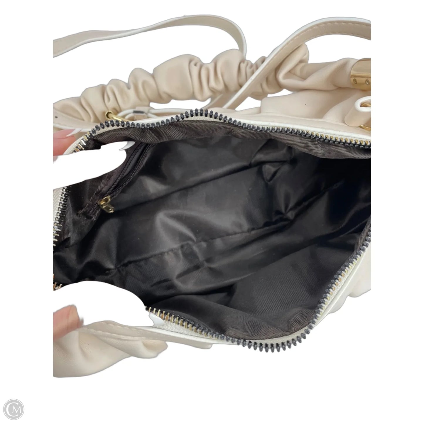 Handbag By Clothes Mentor, Size: Small