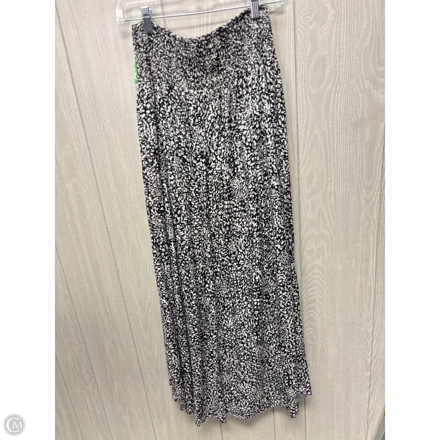 Skirt Midi By Japna In Black & White, Size: 8