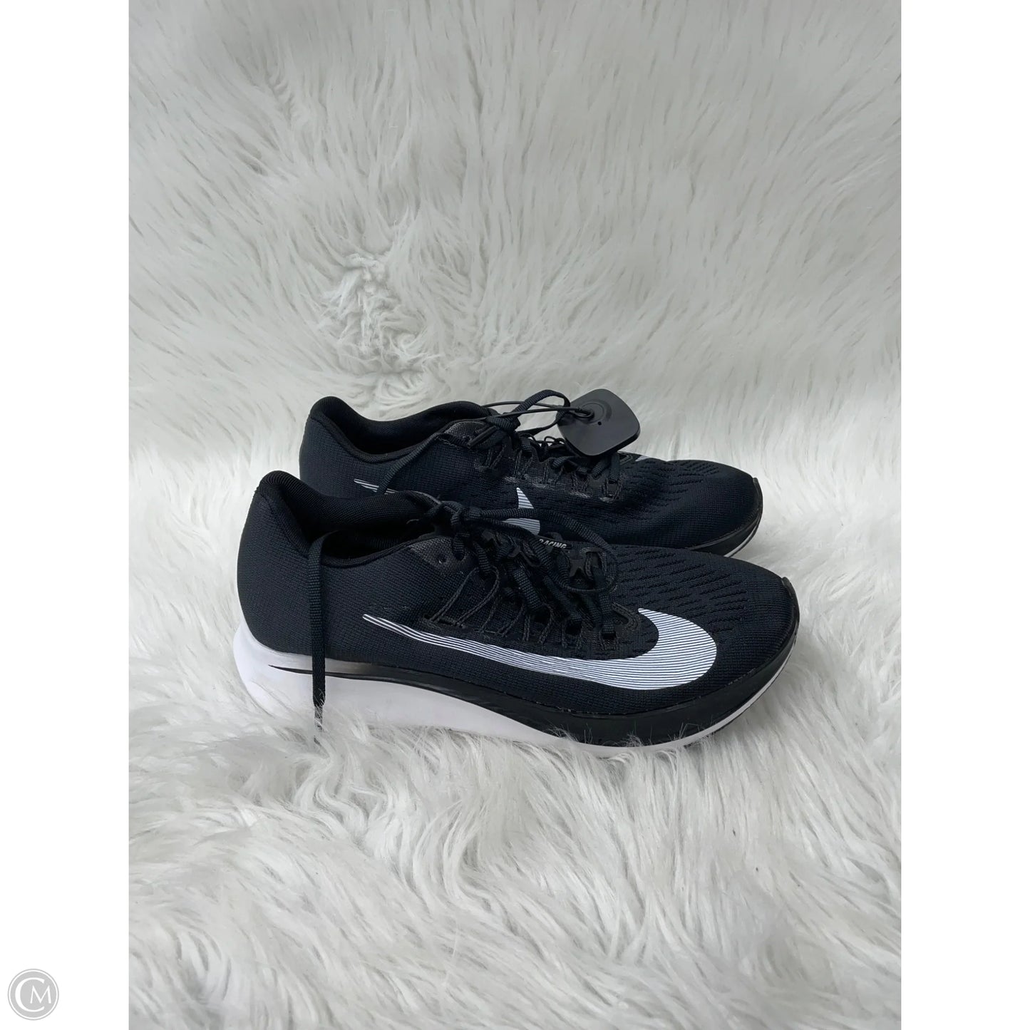 Shoes Athletic By Nike In Black & White, Size: 7.5