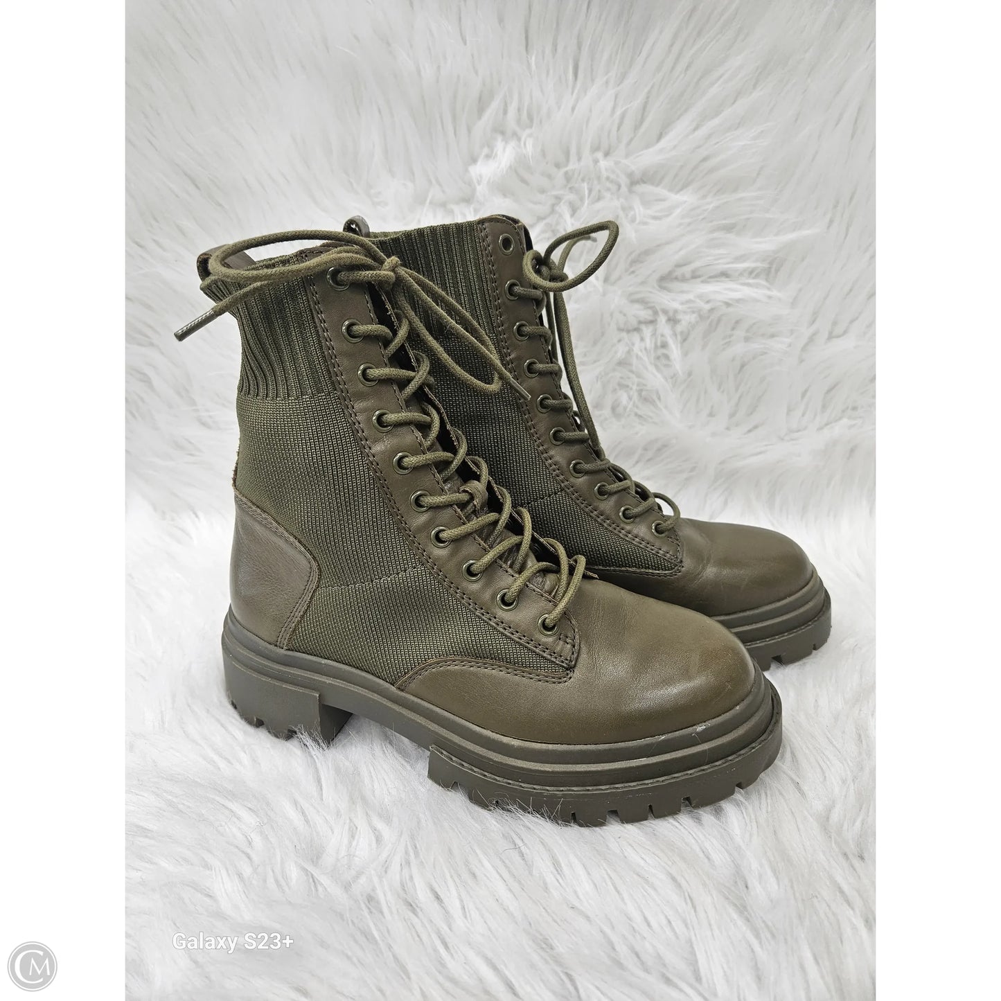 Boots Ankle Flats By Aldo In Green, Size: 6.5