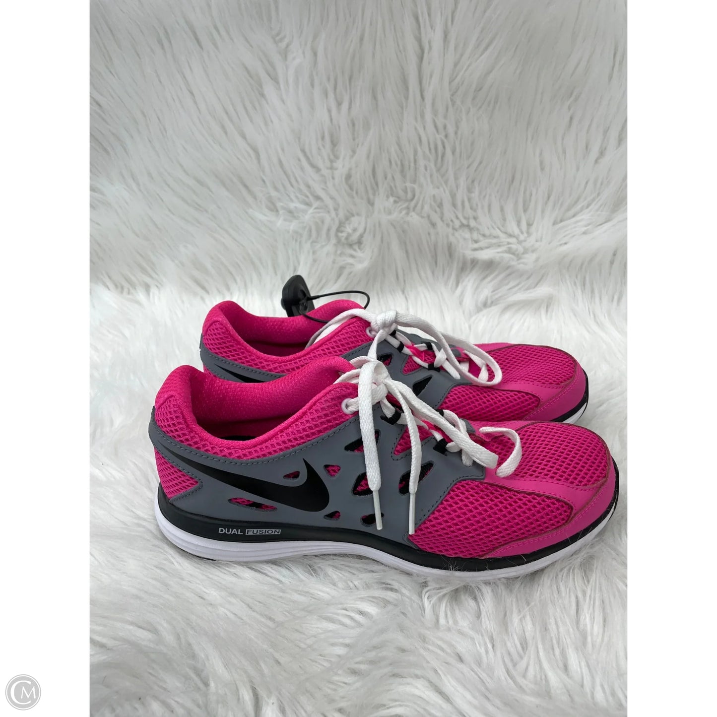 Shoes Athletic By Nike In Grey & Pink, Size: 7.5
