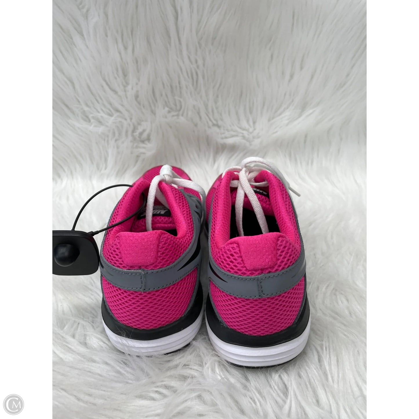 Shoes Athletic By Nike In Grey & Pink, Size: 7.5