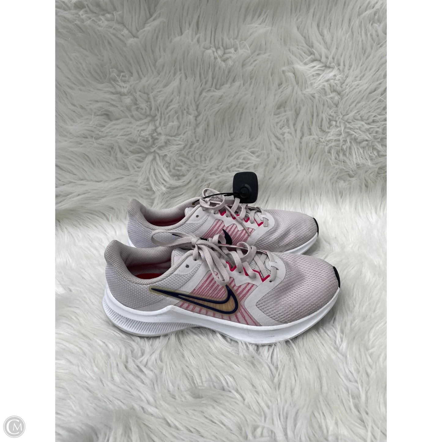 Shoes Athletic By Nike In Pink & White, Size: 8.5