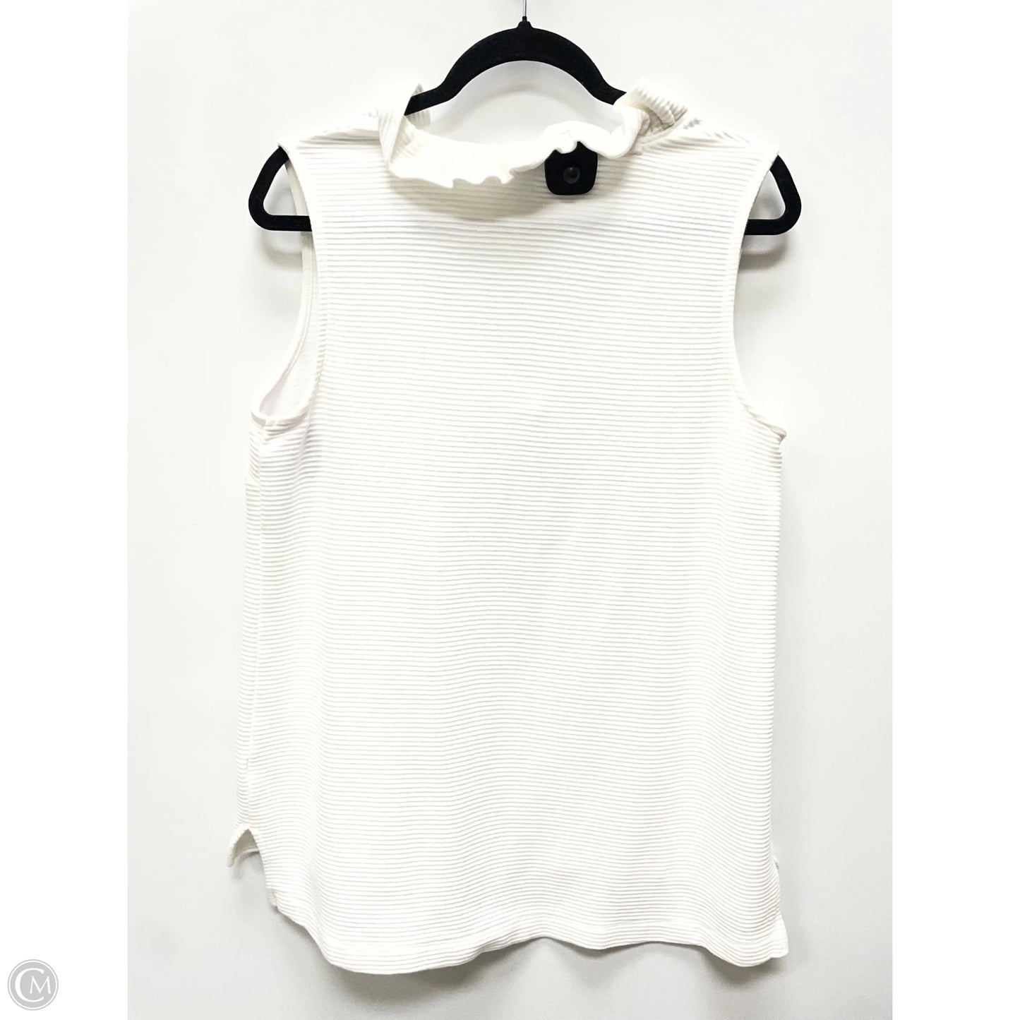 Top Sleeveless By Crown And Ivy In Cream, Size: M