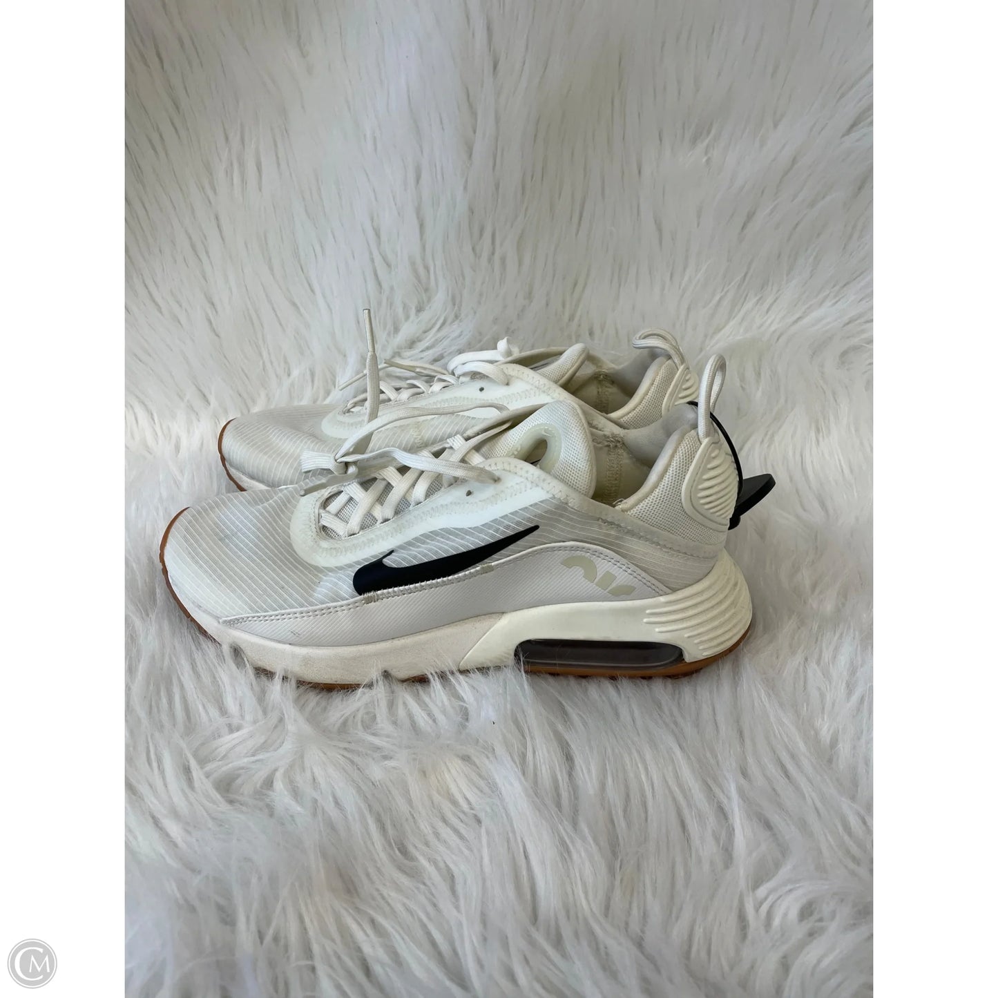 Shoes Athletic By Nike In Cream, Size: 8.5