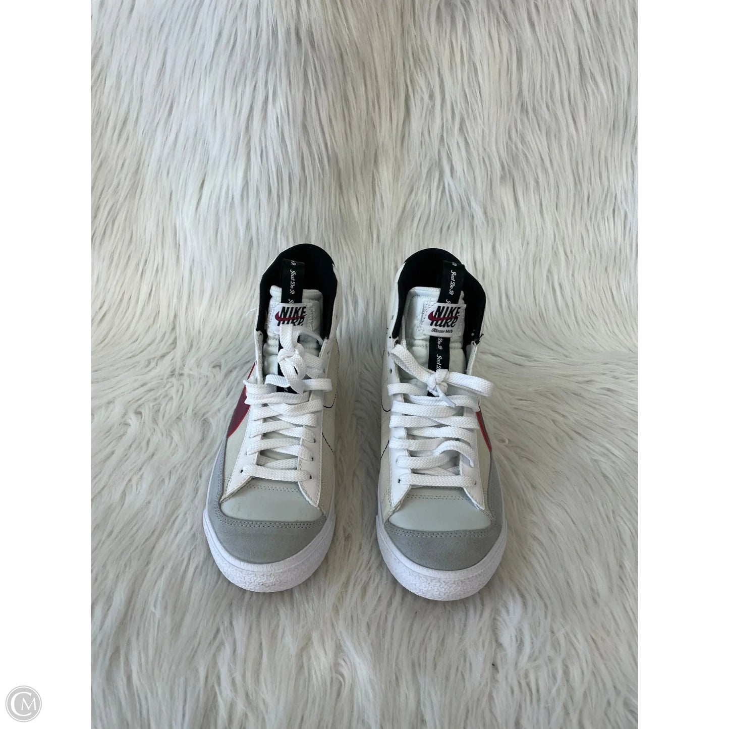 Shoes Sneakers By Nike In Black & White, Size: 6.5