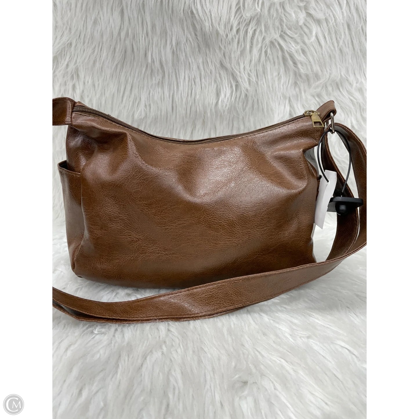 Crossbody By Clothes Mentor, Size: Medium