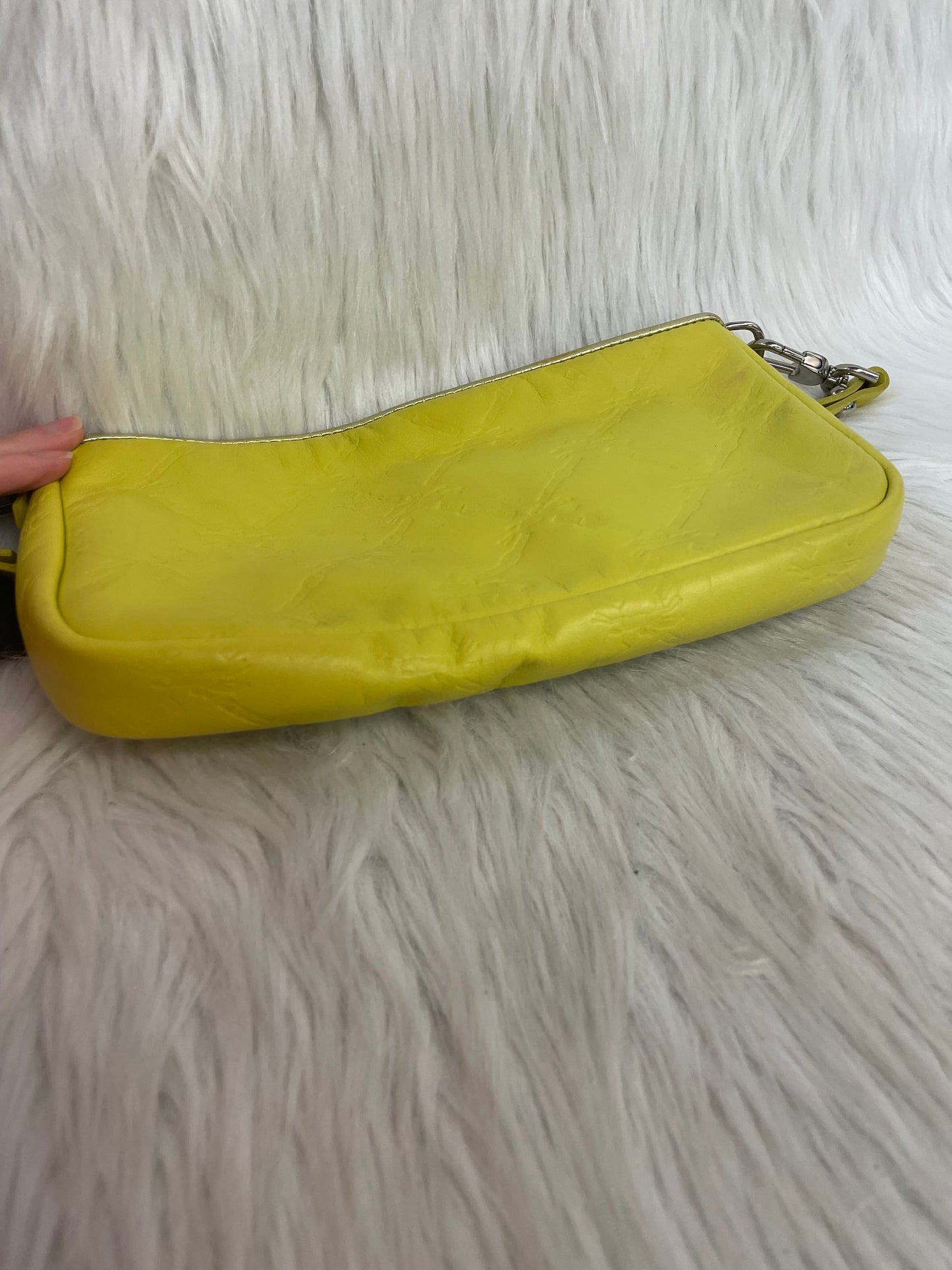 Handbag Designer By Longchamp In Green, Size:Small