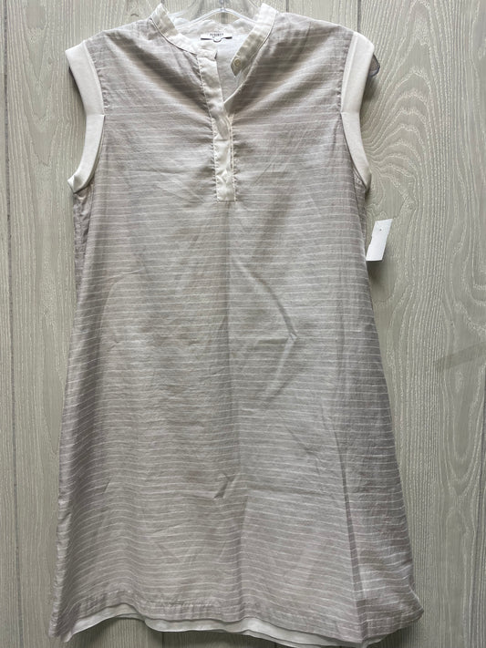 Dress Casual Short By Cma In Grey & White, Size:M