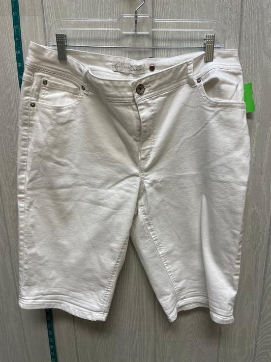 Shorts By Cato  Size: 18