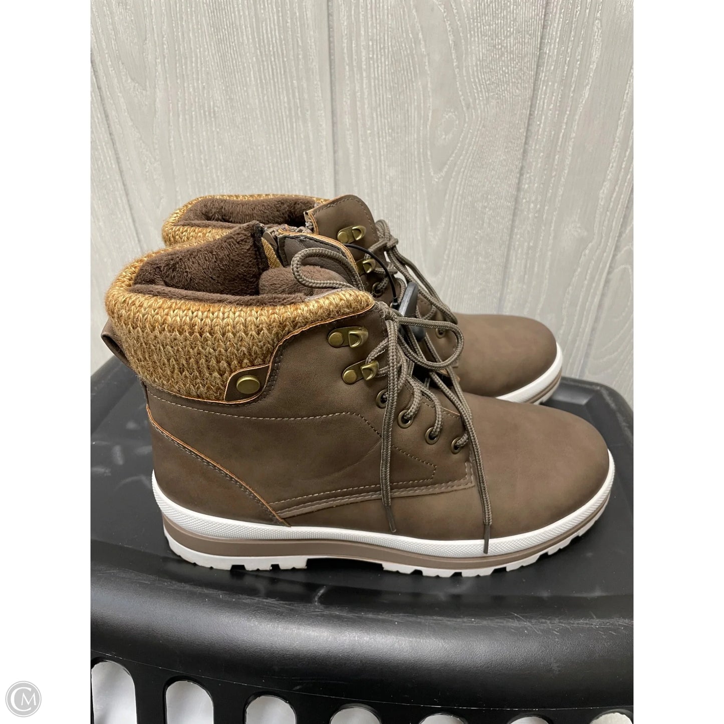 Boots Ankle Heels By Clothes Mentor In Brown, Size: 11