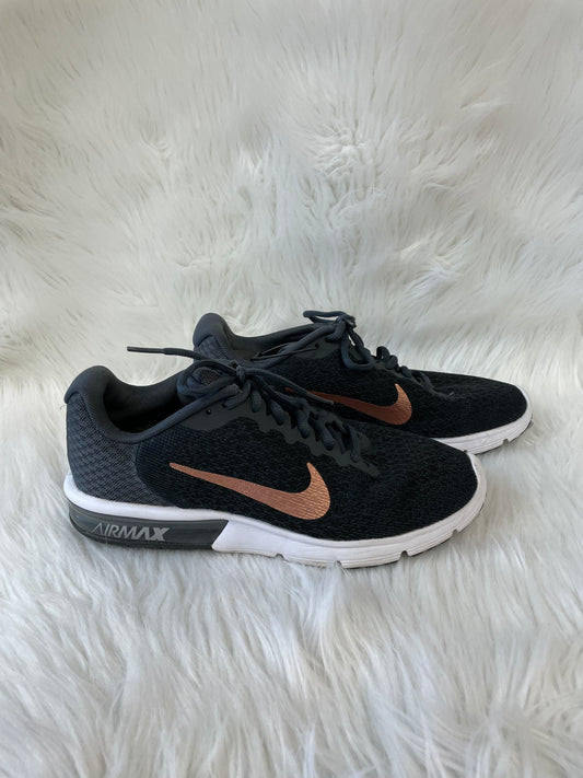 Shoes Athletic By Nike  Size: 9