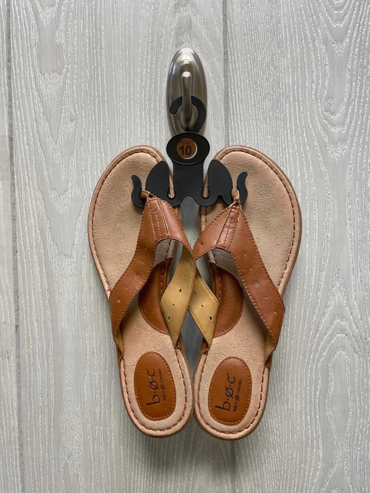 Brown Sandals Flats Boc, Size 10