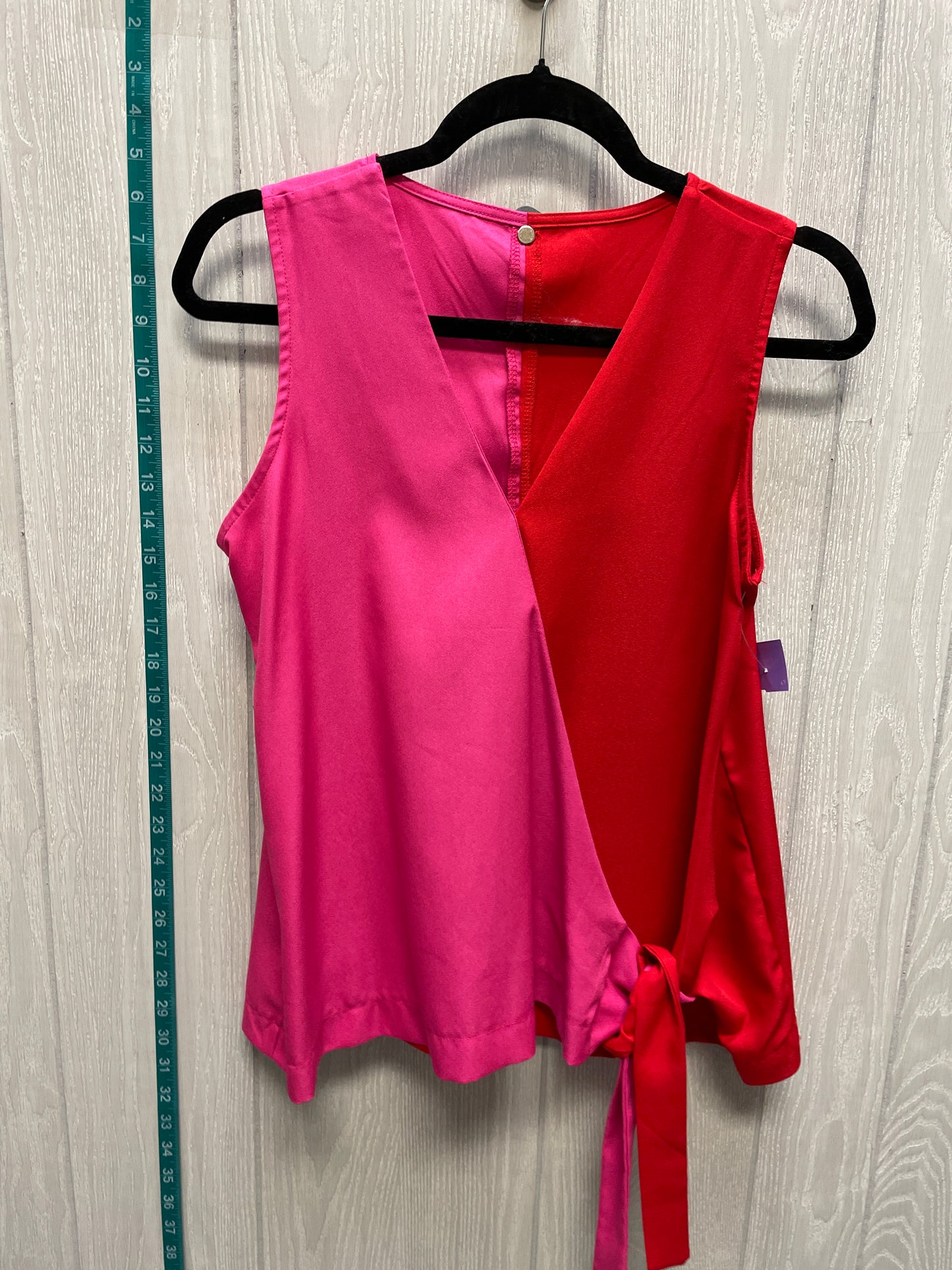 Pink & Red Top Sleeveless Clothes Mentor, Size S