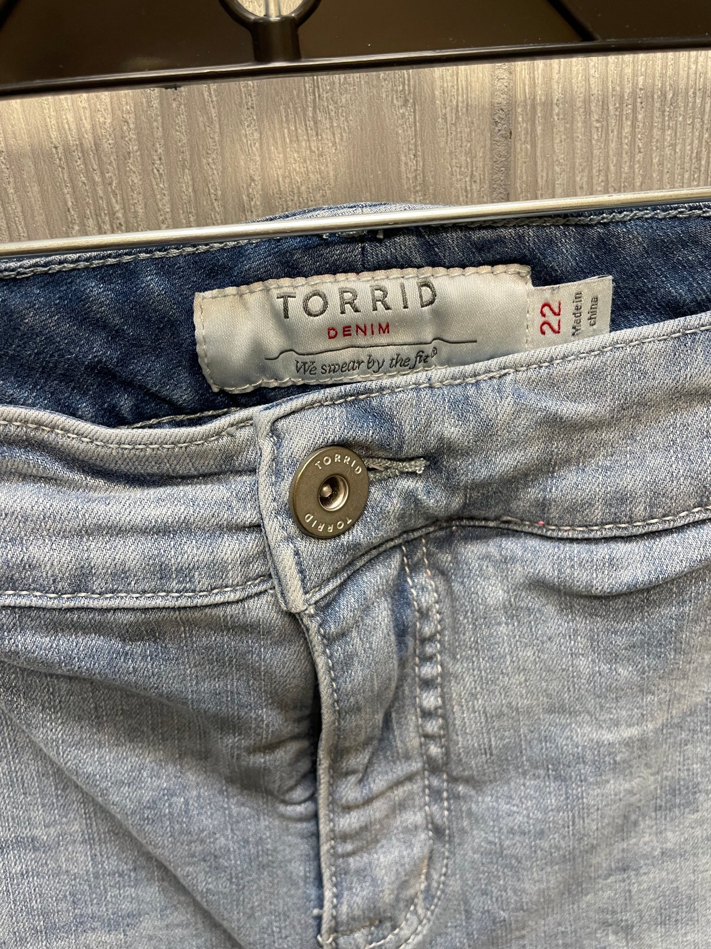 Blue Denim Shorts Torrid, Size 22