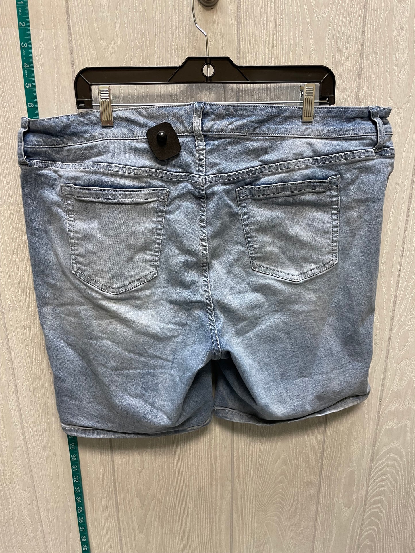 Blue Denim Shorts Torrid, Size 22