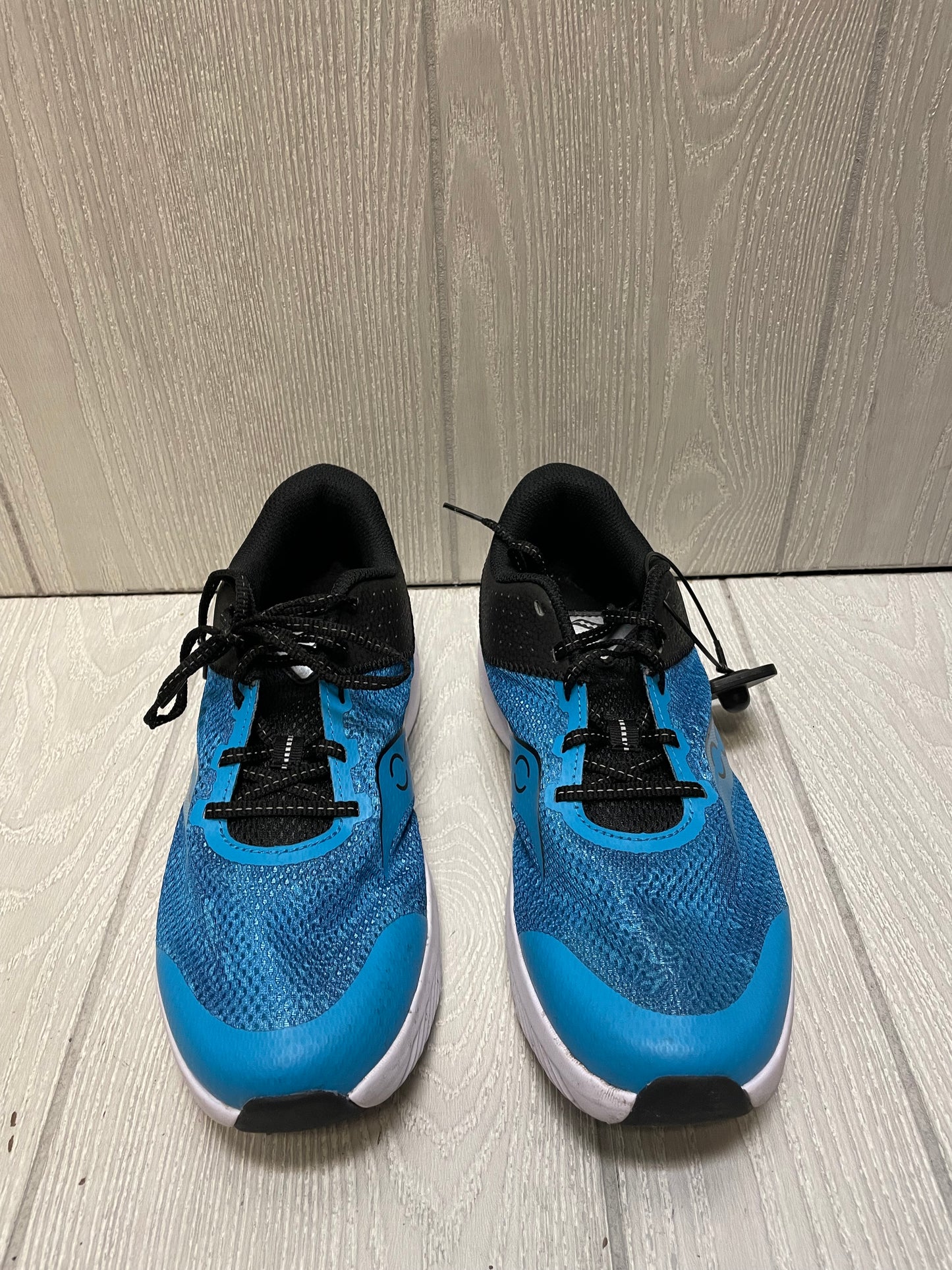 Shoes Athletic By Saucony In Blue, Size: 8.5