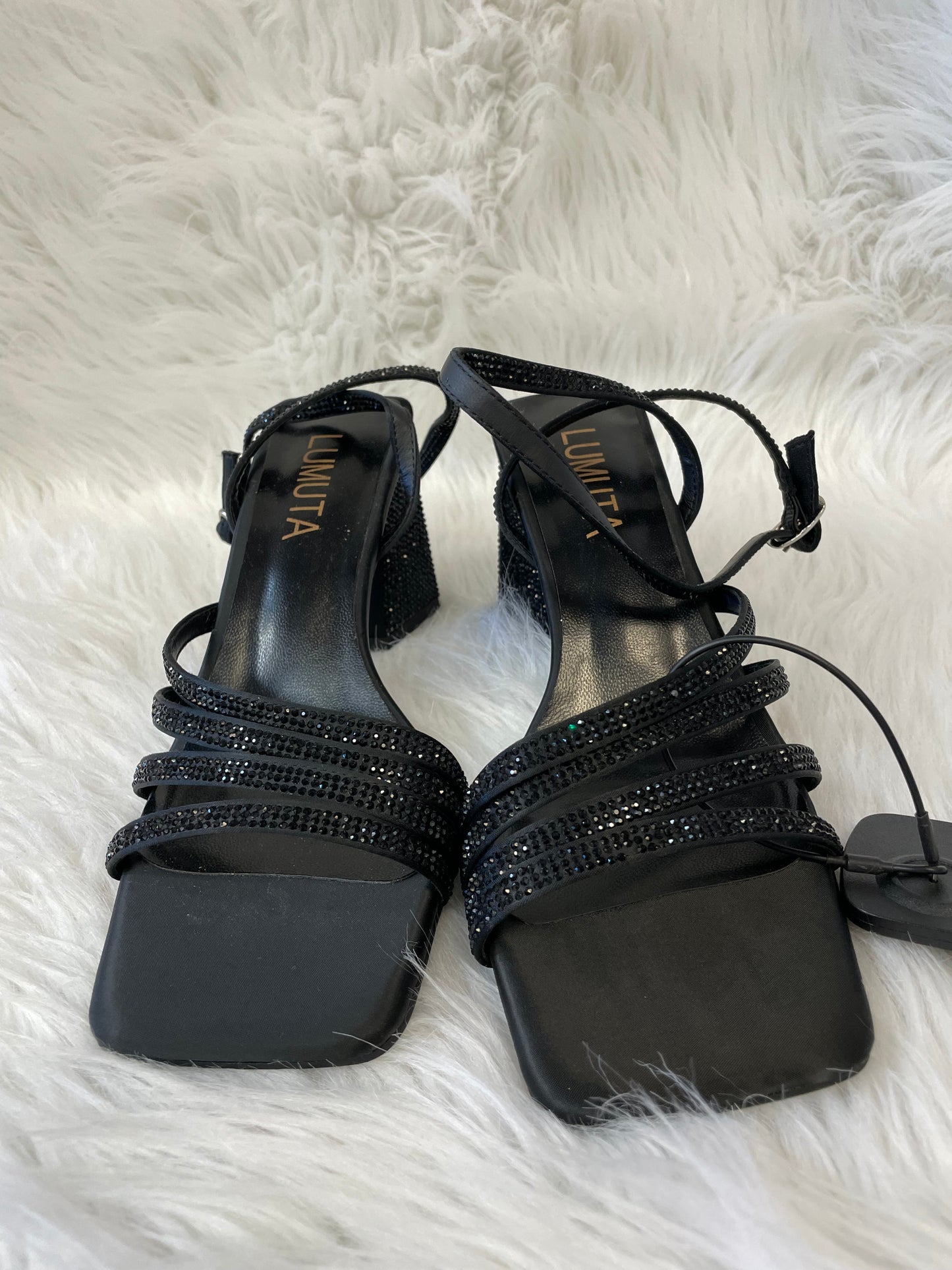 Sandals Heels Block By Clothes Mentor In Black, Size: 7.5