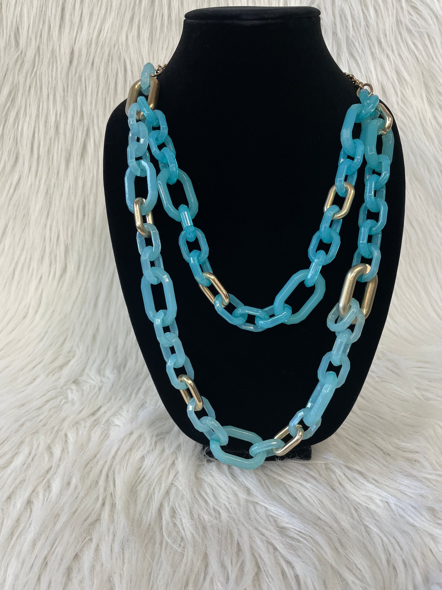 Necklace Layered By Clothes Mentor