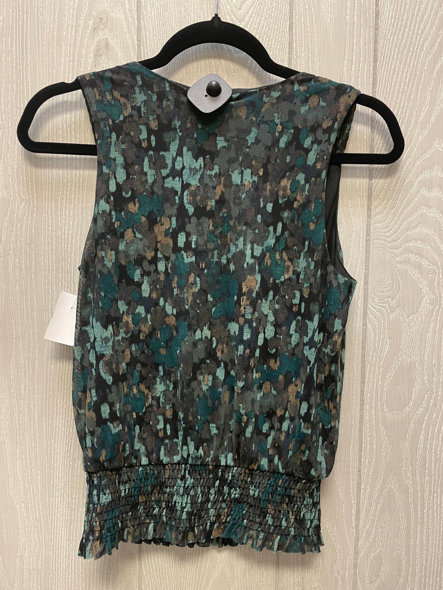 Blouse Sleeveless By Evereve In Green, Size: Xs