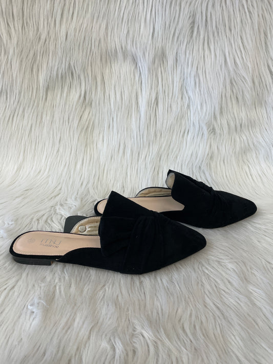 Shoes Flats By Musshoe In Black, Size: 10.5