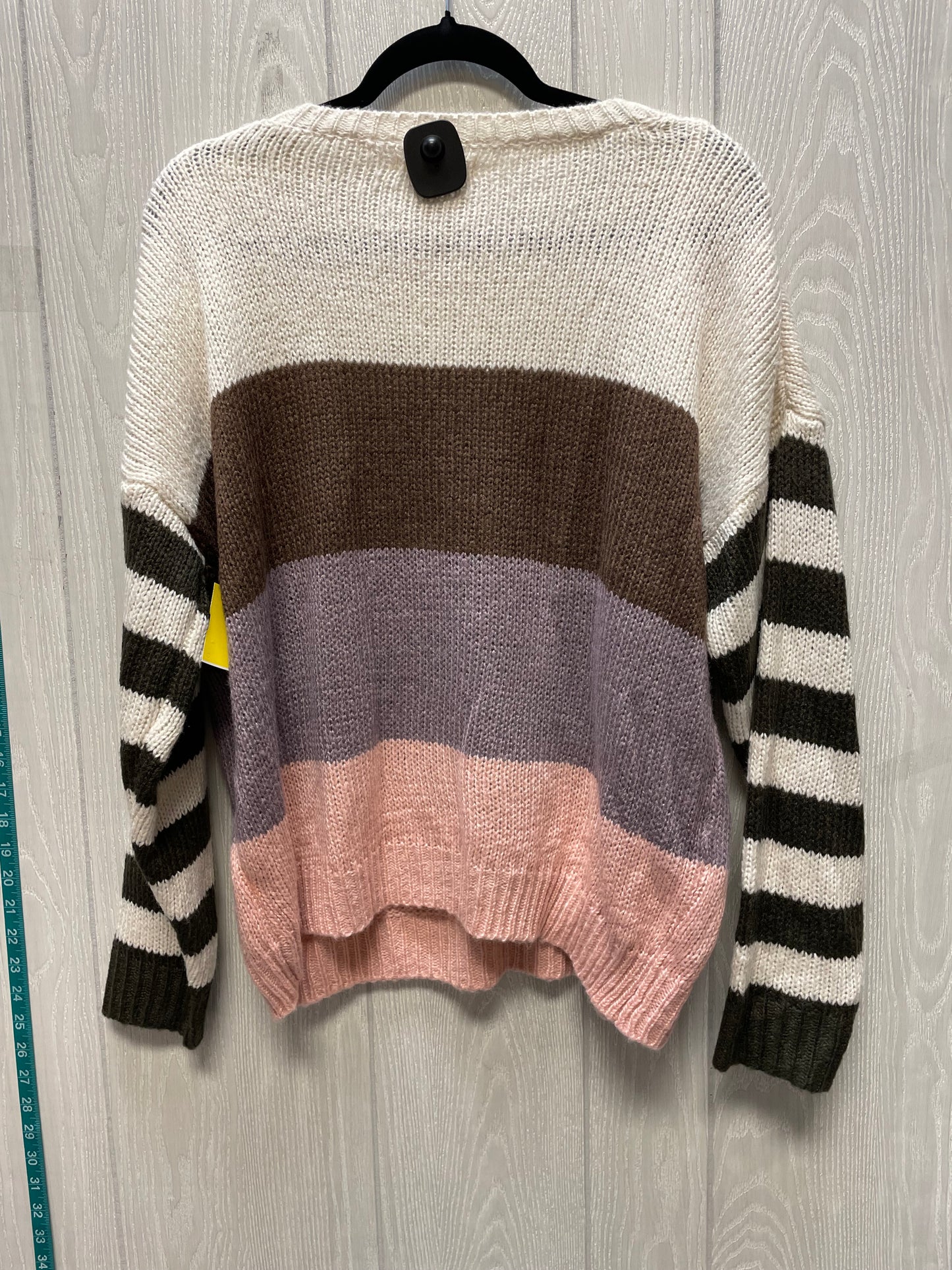 Sweater By Clothes Mentor In Striped Pattern, Size: L