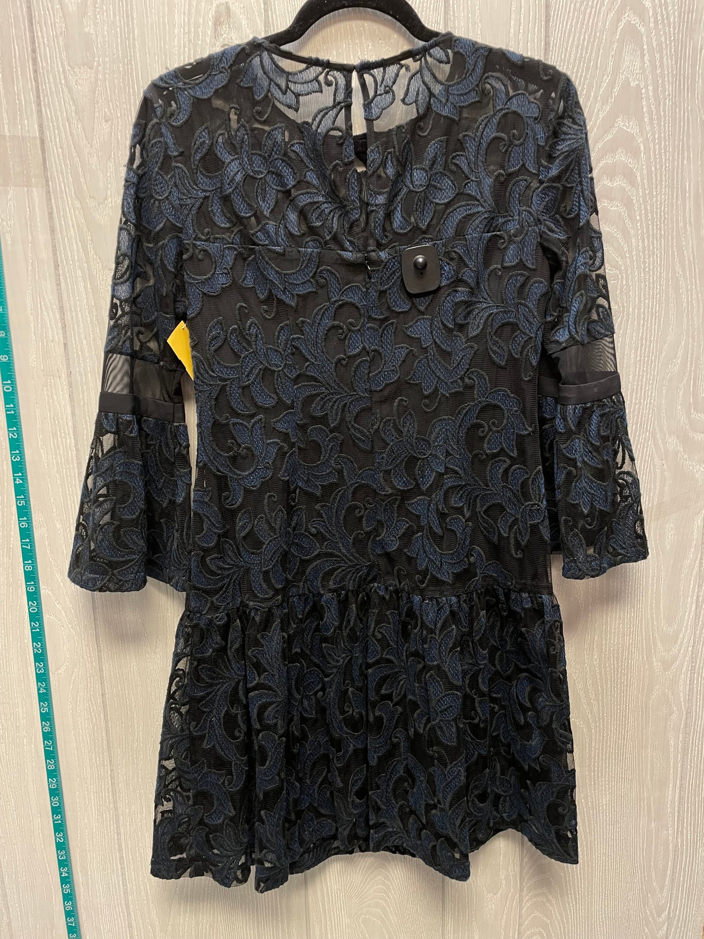 Dress Work By Donna Morgan In Black & Blue, Size: Xs