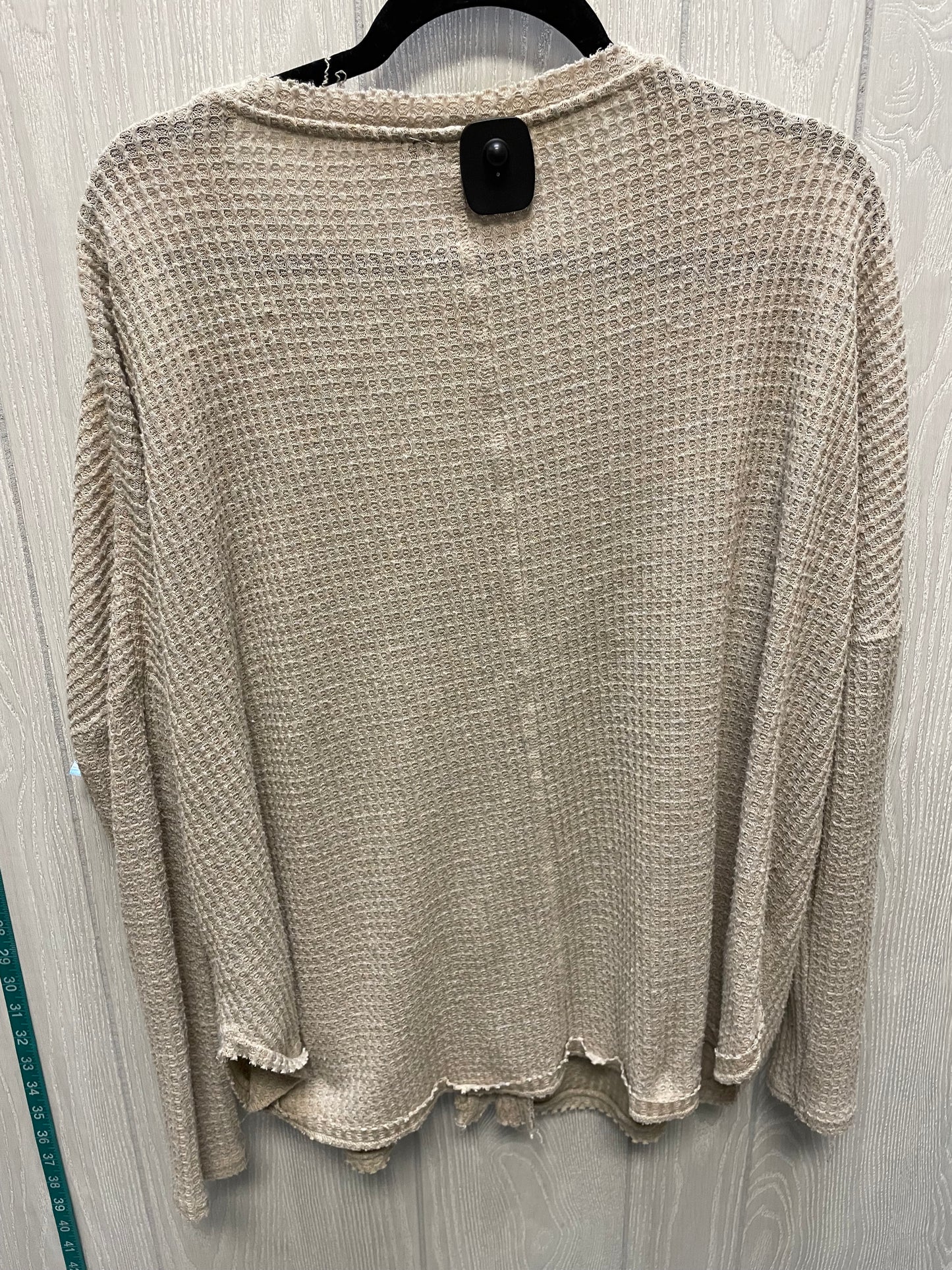 Top Long Sleeve By Free People In Tan, Size: M