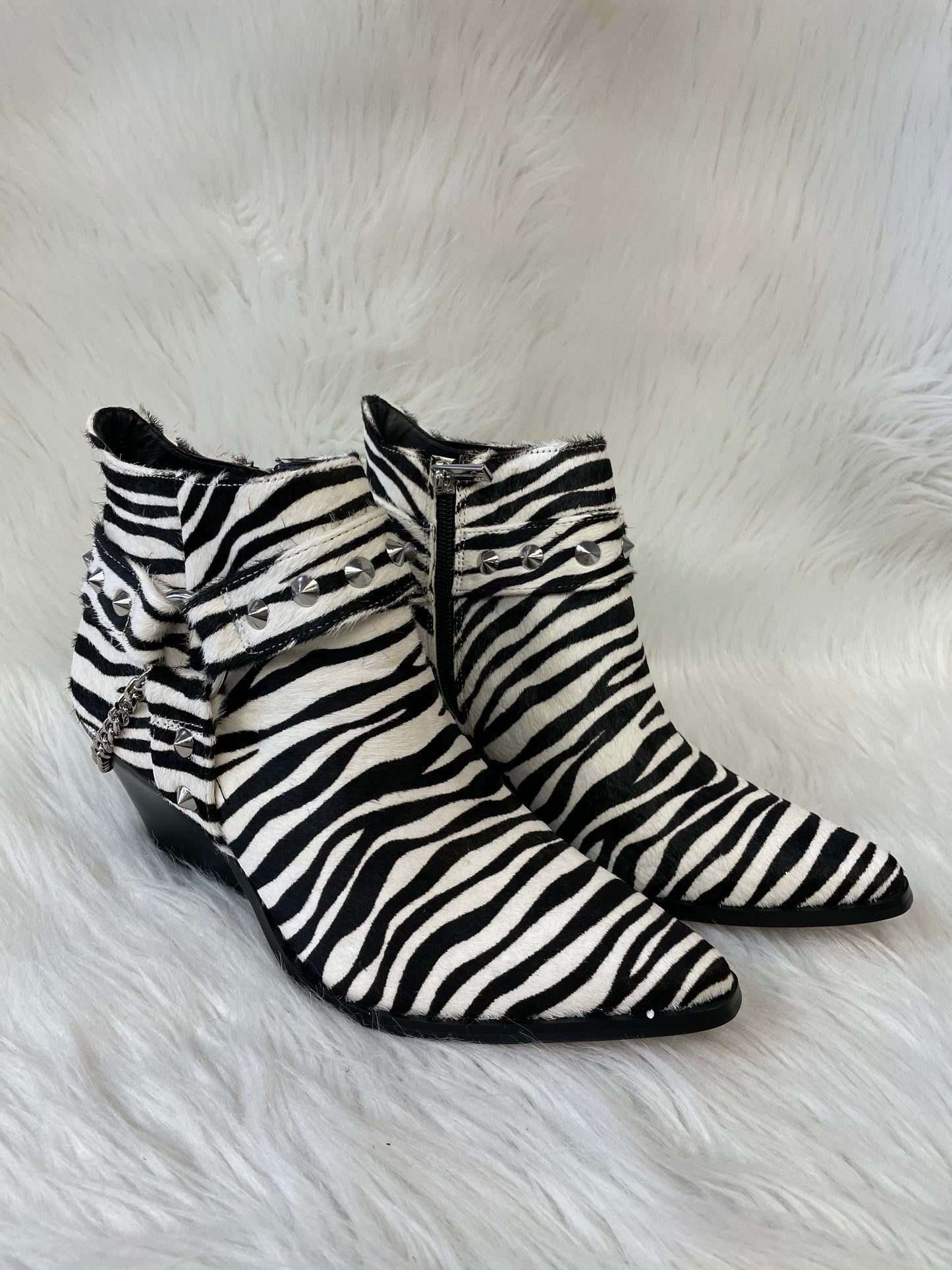 Boots Ankle Heels By Jessica Simpson In Zebra Print, Size: 8.5