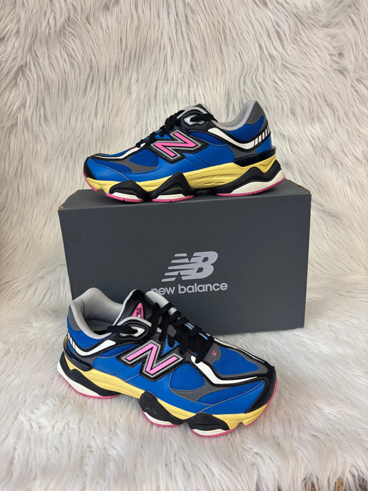 Shoes Sneakers By New Balance In Blue & Pink, Size: 8.5