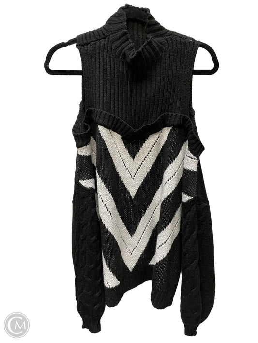 Sweater By Clothes Mentor In Black & White, Size: 2x