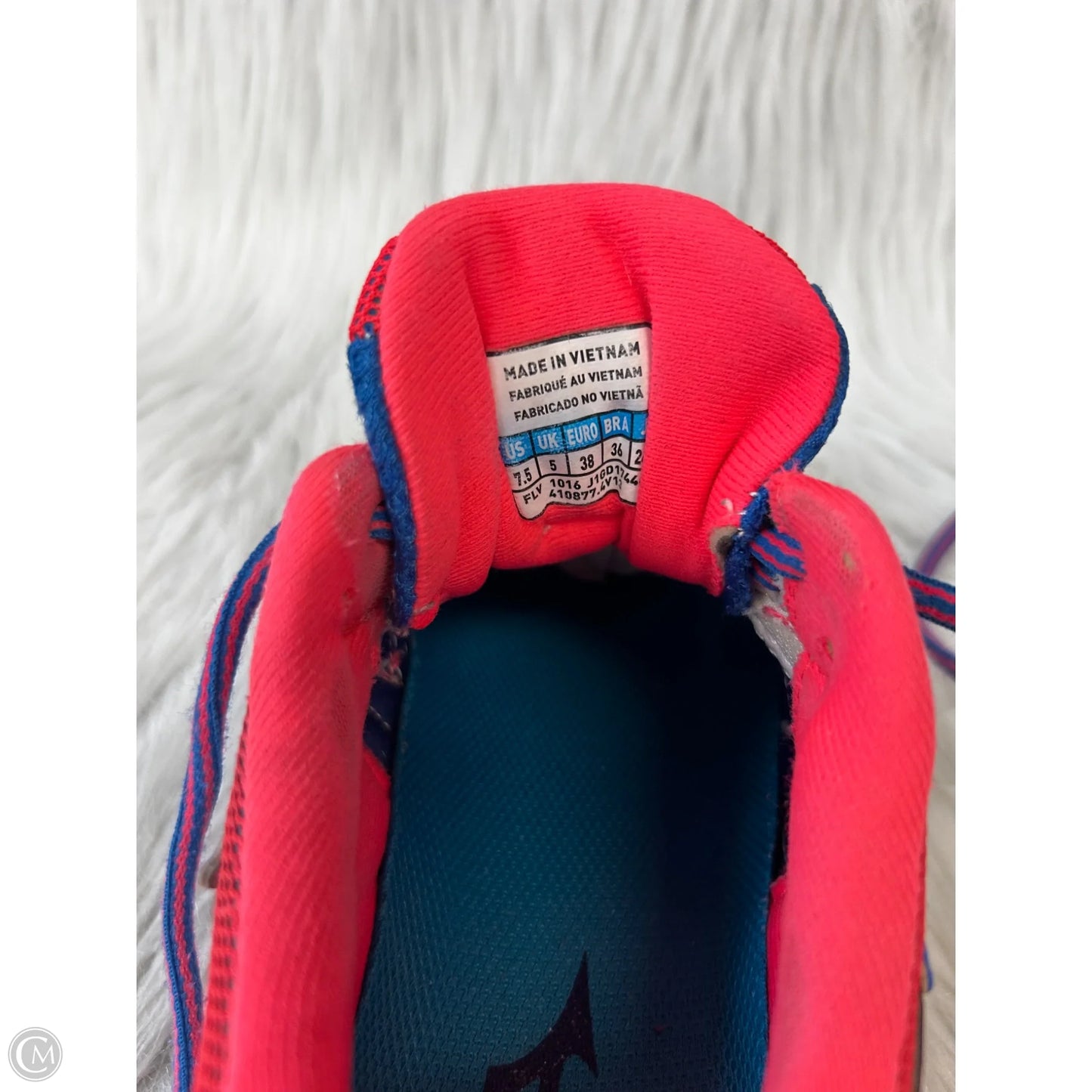 Shoes Athletic By Mizuno In Blue & Pink, Size: 7.5