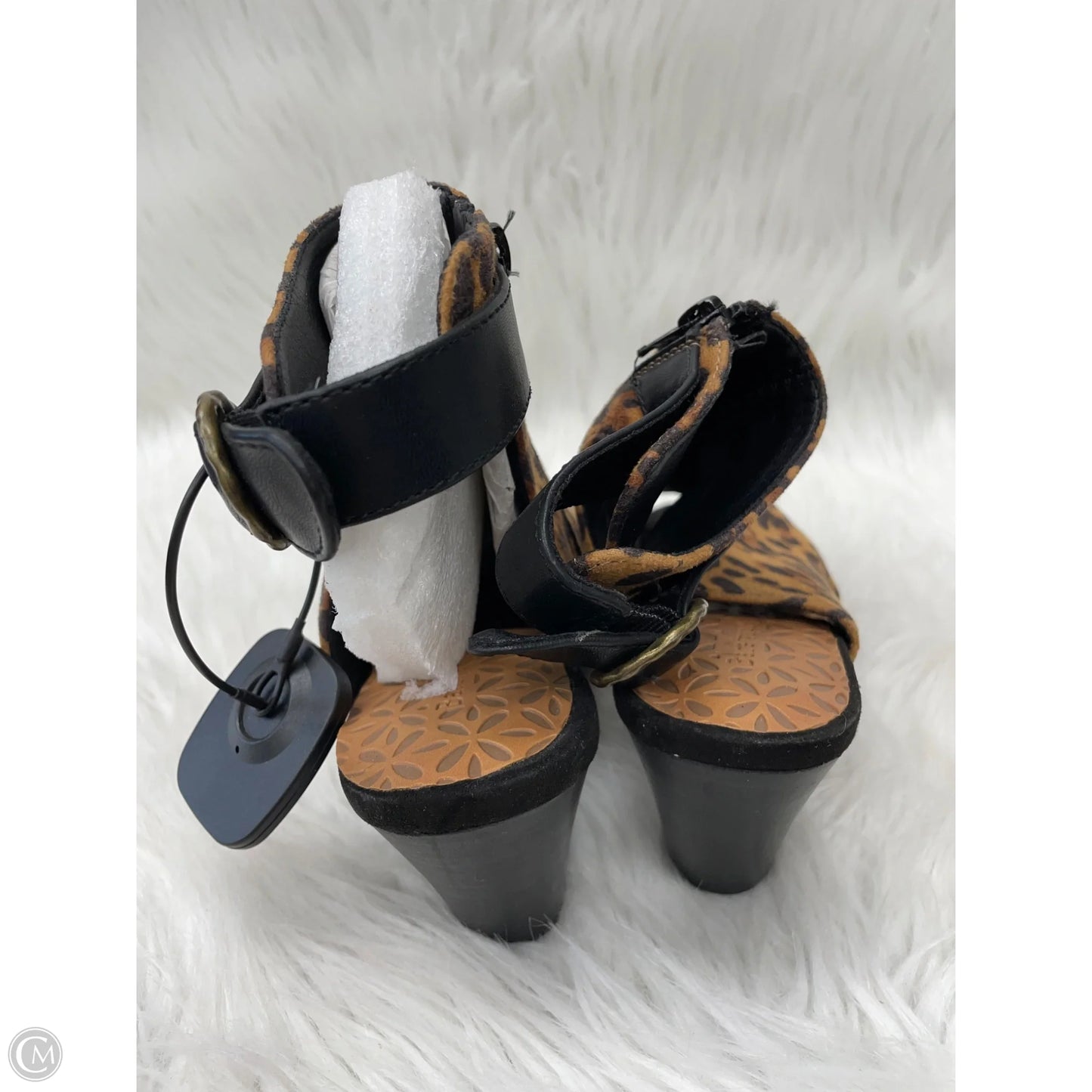 Shoes Heels Block By Bare Traps In Animal Print, Size: 7.5