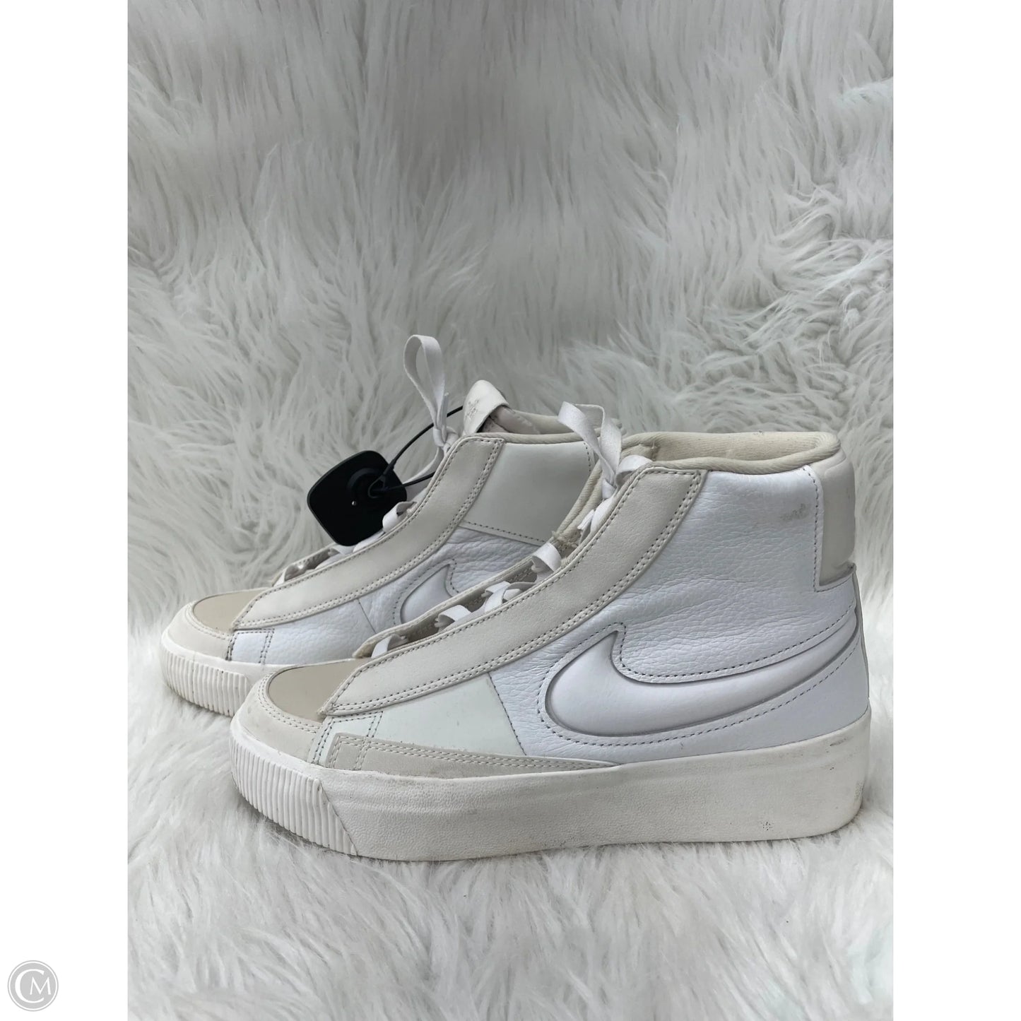Shoes Sneakers Platform By Nike In Cream & White, Size: 7