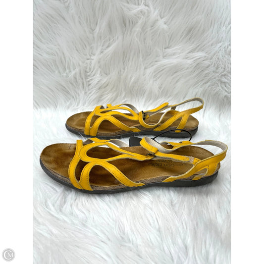 Sandals Flats By Naot In Orange, Size: 10