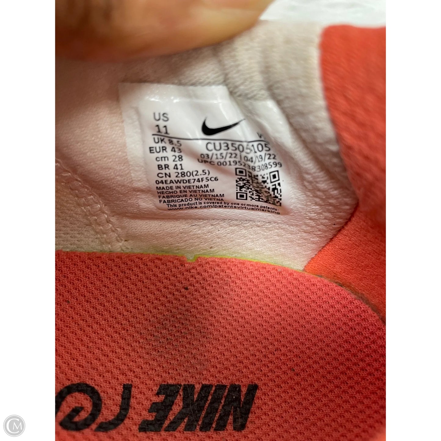 Shoes Athletic By Nike In Cream & Orange, Size: 11